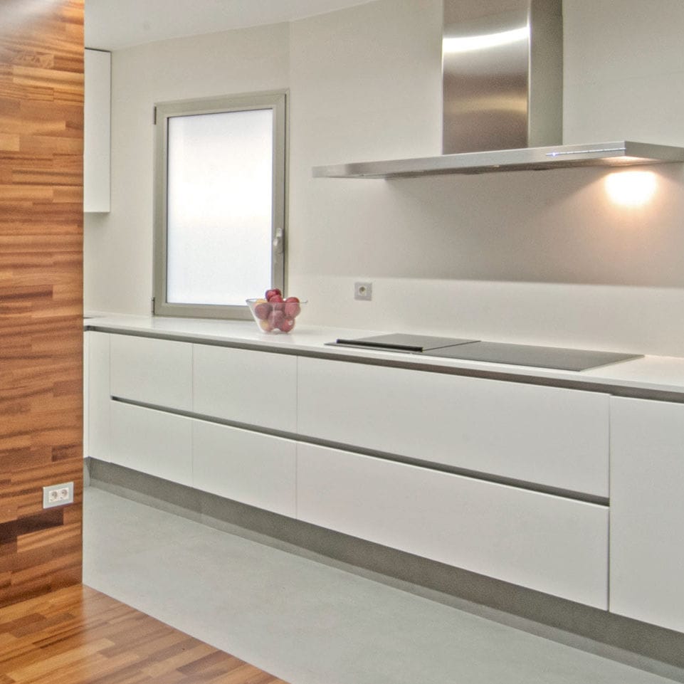 Placare tip Kerlite slim, BASIC BONE SATIN 3000 x 900 x 3 mm, porcelain tile