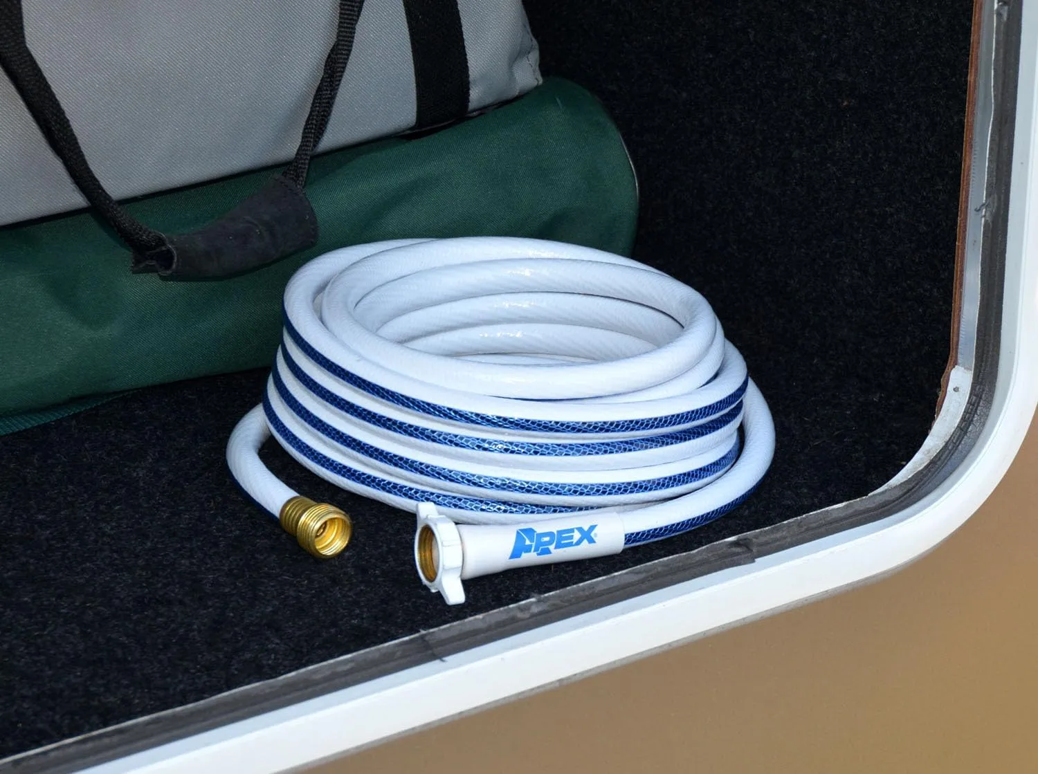 Teknor Apex Neverkink RV/Marine 1/2 inch by 50 Foot Drinking Water Safe Hose