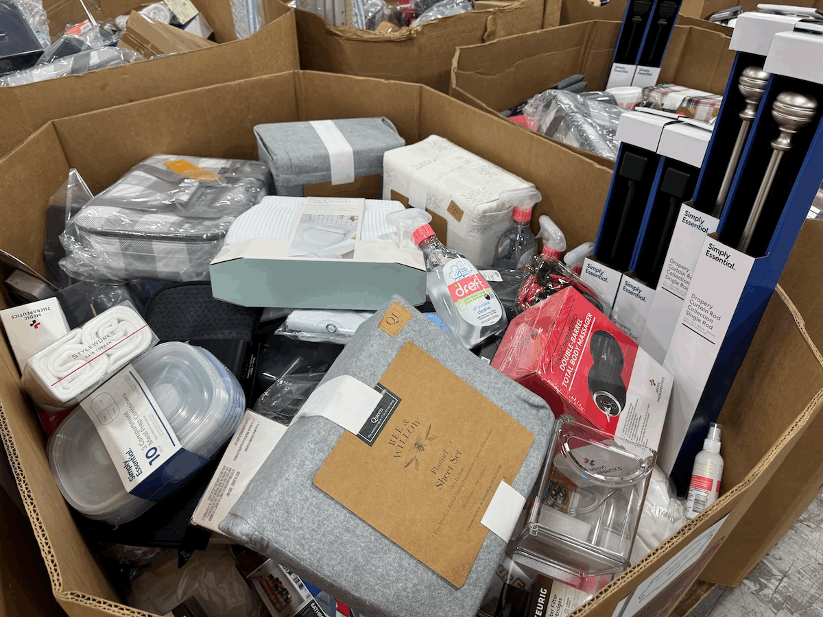 Bed Bath & Beyond Pallet