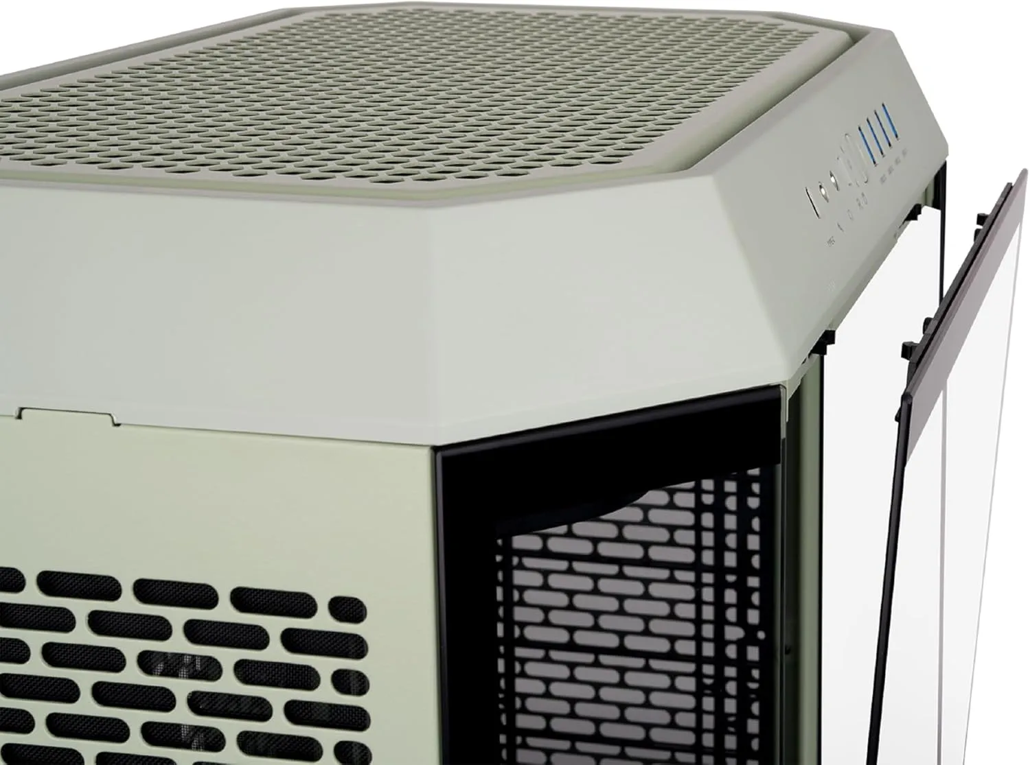 Thermaltake The Tower Series Computer Cases