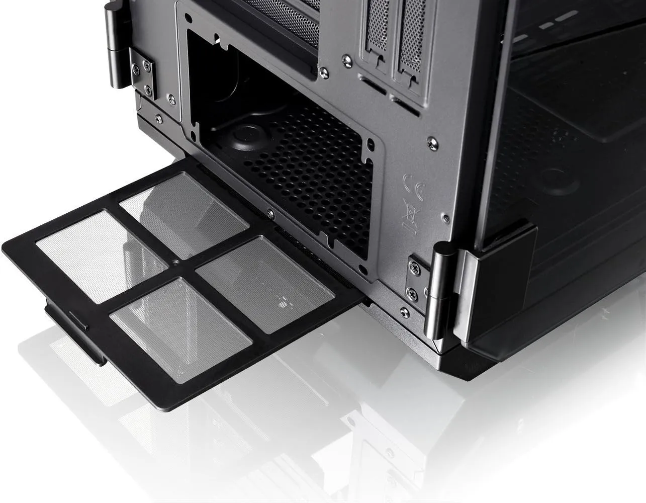 Thermaltake View Series Tempered Glass PC Chassis with RGB/ARGB Fans
