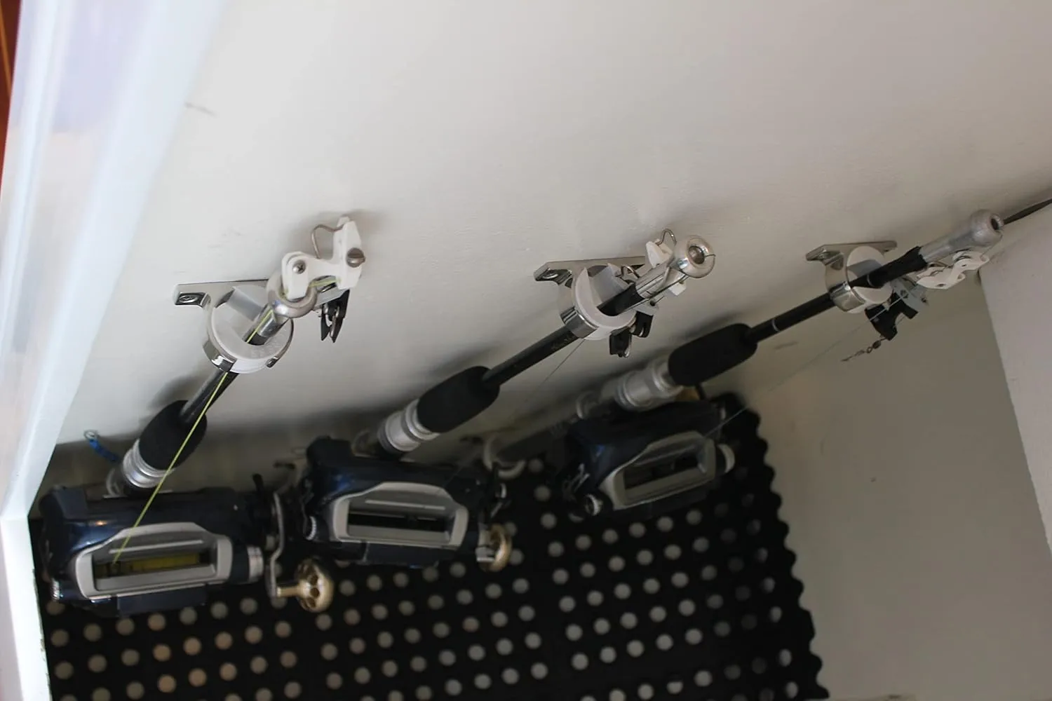 Tigress Premium Silver Anodized Rod Hanger