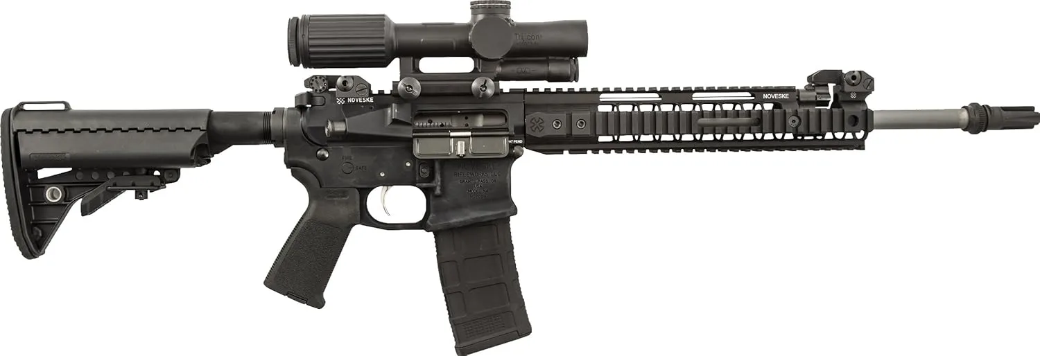 Trijicon VCOG 1-6x24 Rifle Scope with Green Horseshoe Dot/Crosshair .308/175gr & Thumb Screw Mount