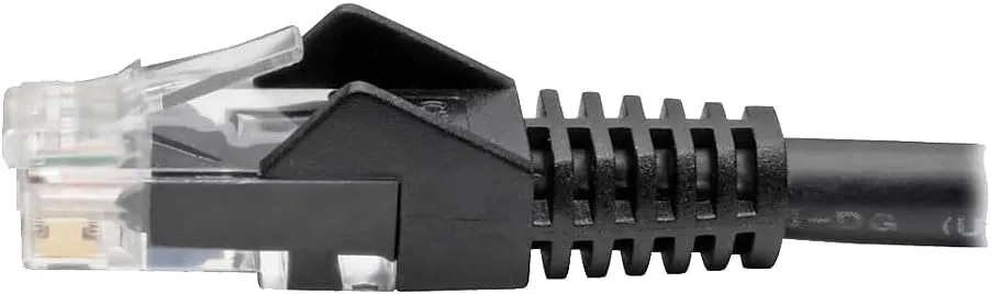 Tripp Lite Cat6 Gigabit Snagless Molded Patch Cable RJ45 M/M 6in 24 AWG 550 MHz