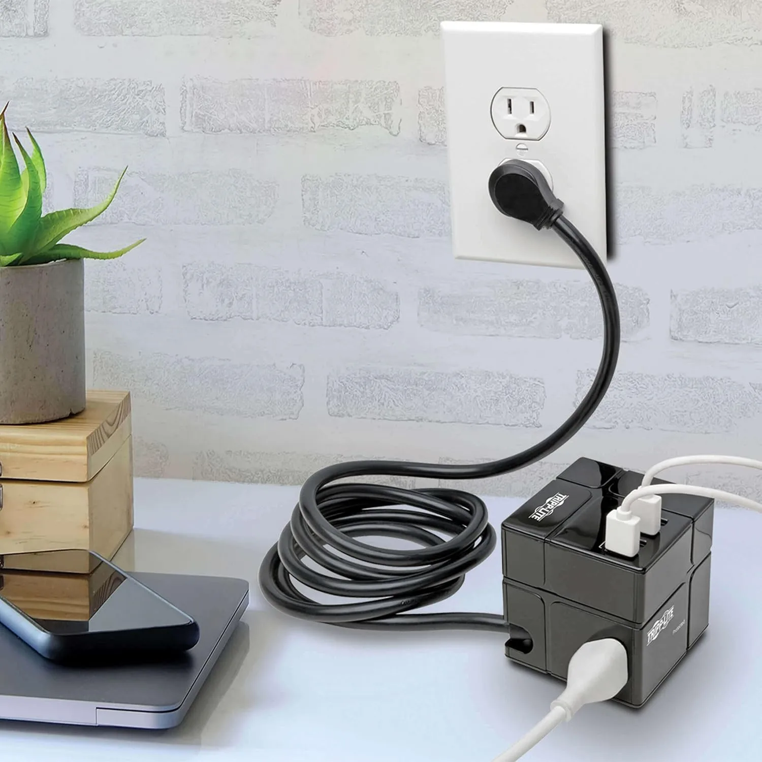 Tripp Lite 3 Outlet Surge Protector with USB, Detachable Wall Outlet Surge Protector, 6 USB Ports, 6 ft. Cord, 540 Joules