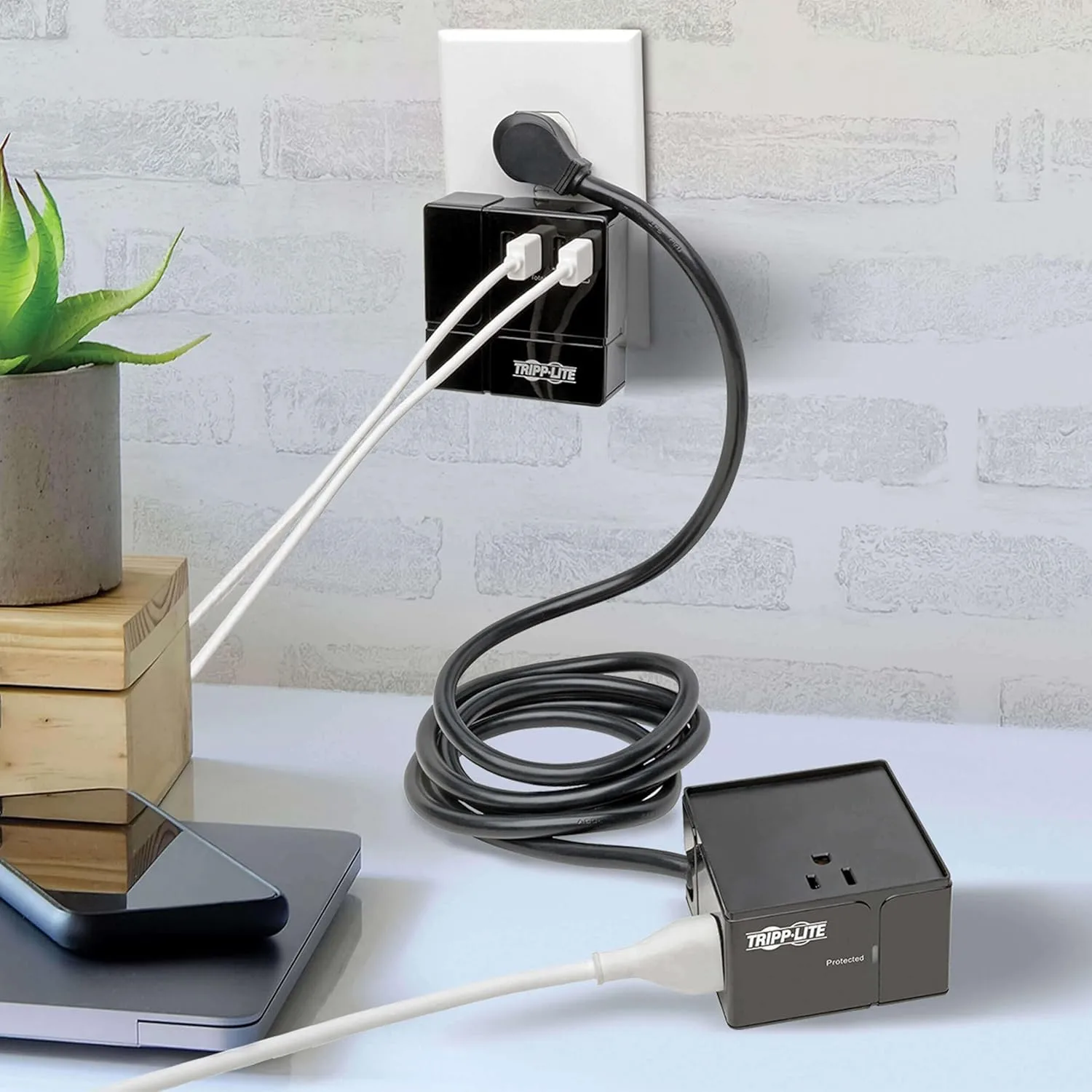 Tripp Lite 3 Outlet Surge Protector with USB, Detachable Wall Outlet Surge Protector, 6 USB Ports, 6 ft. Cord, 540 Joules
