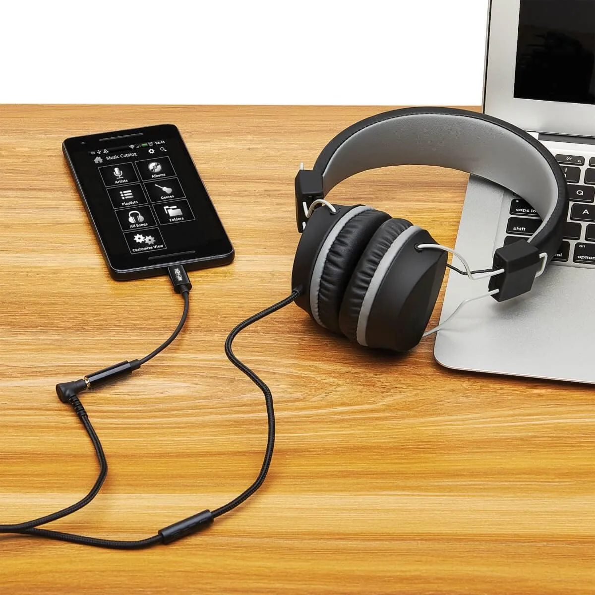 TRIPP LITE USB-C to 3.5 mm Headphone Jack Adapter - Hi-Res Audio