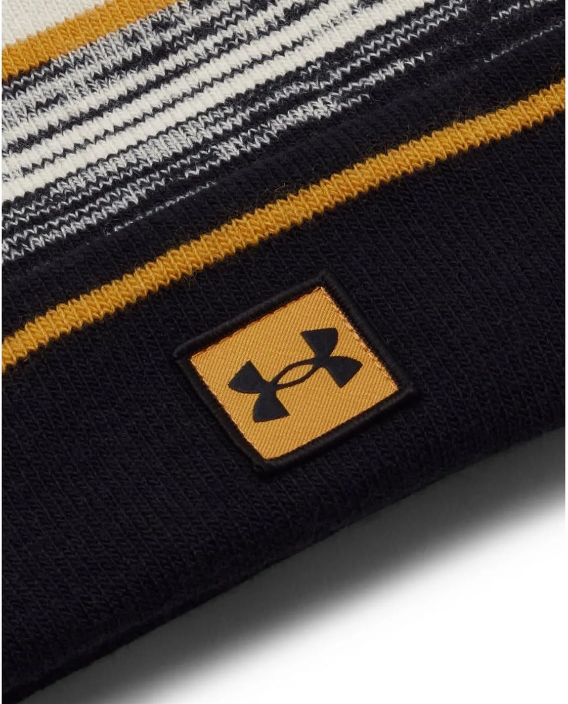 Under Armour Men's Halftime Pom Beanie Hat One Size Summit White