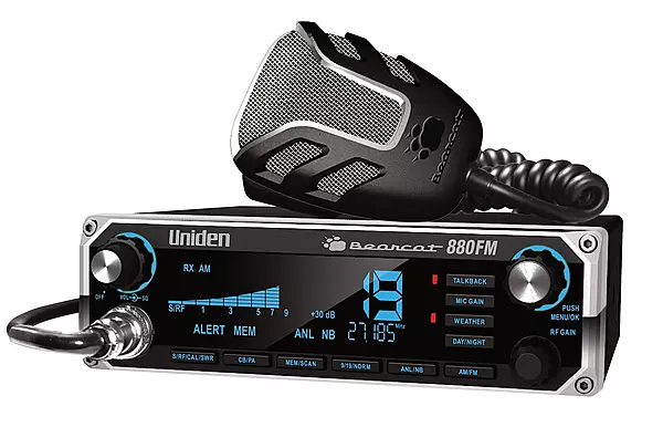 Uniden Bearcat 880FM CB Radio, 40 Channels with Dual-Mode AM/FM, Large Easy-to-Read Backlit 7-Color LCD Display