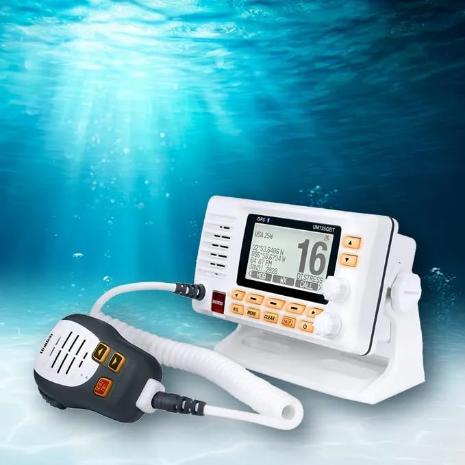 UNIDEN UM725 Fixed Mount Marine VHF Radio
