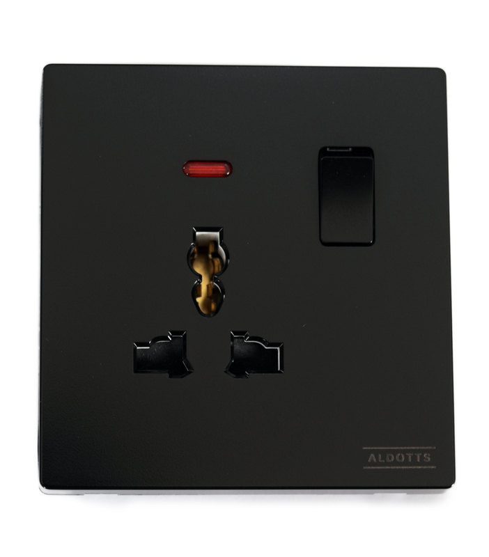 Single Universal Socket With Neon - Black