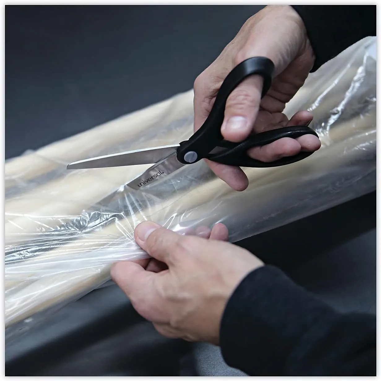 Universal 92009 Economy Scissors - 3.75in Cutting Length - 8in Overall Length - Pointed - Straight-left/right