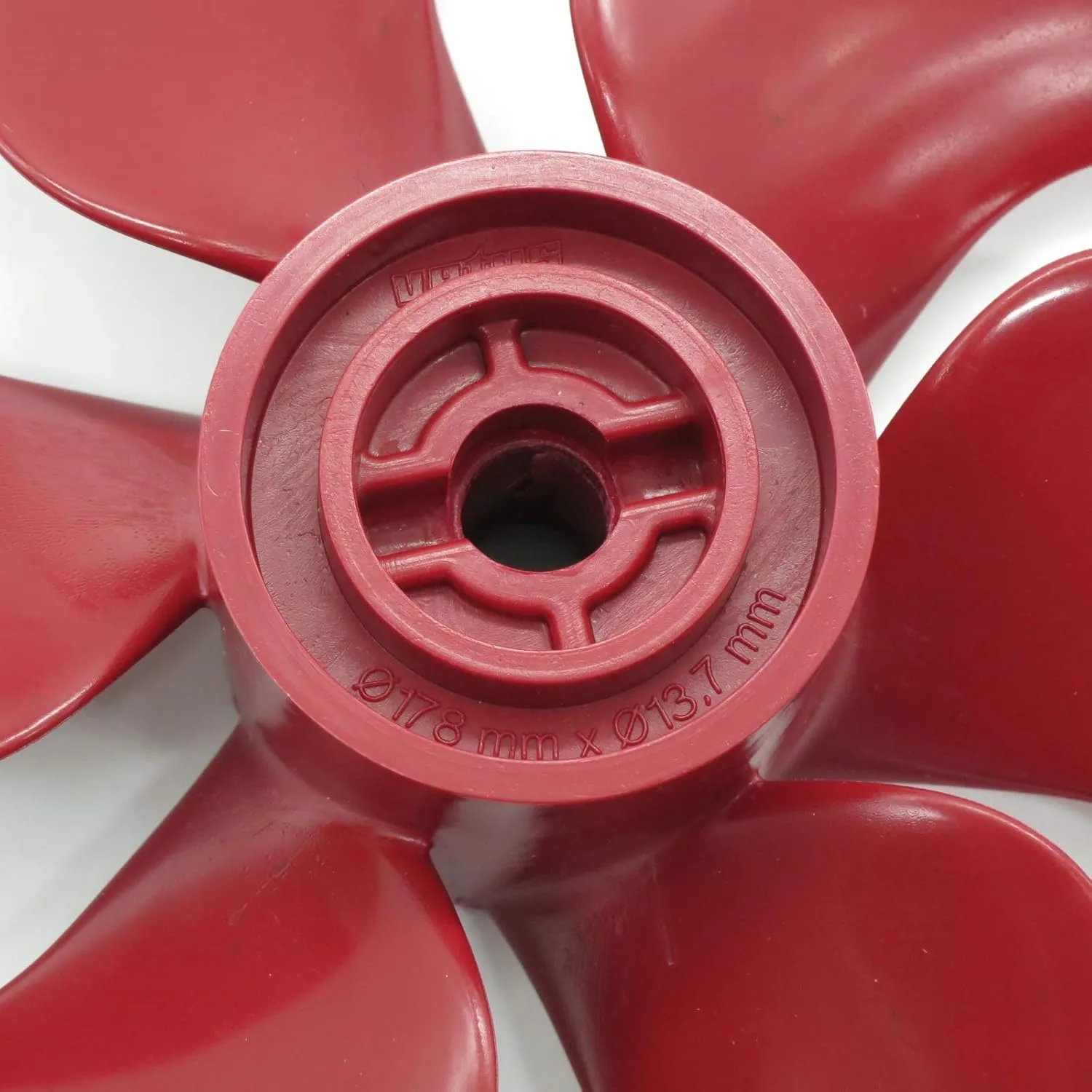 VETUS SET0088 Propeller 6 Blade 7.3" BOW50-95