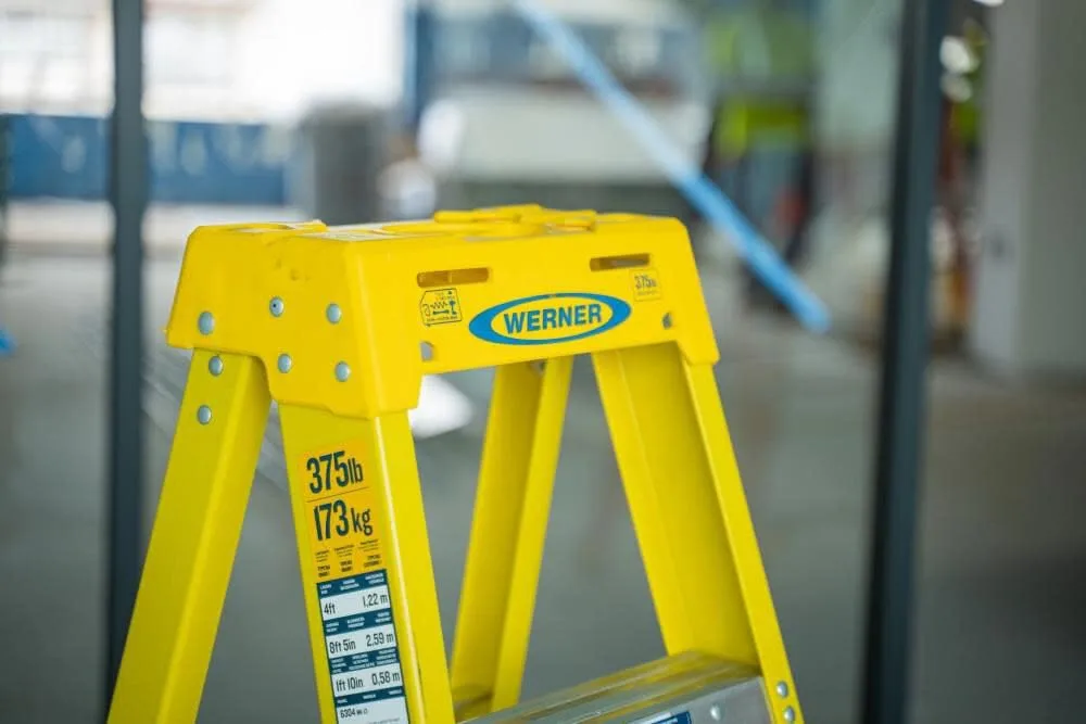 Werner, 6310, 10' Fiberglass 375 Lb. Stepladder, Type Iaa