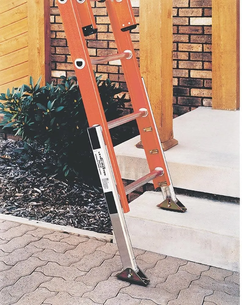 WERNER PK80-2 Level-Master Ladder Leveler with Steel Swivel Shoe