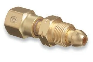 Western Enterprises#815, PKGD: Adaptor CGA 590-580
