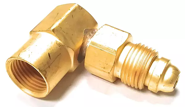 Western Enterprises#AW-407, CGA 032 Nut/NIP - 032 Body 90'