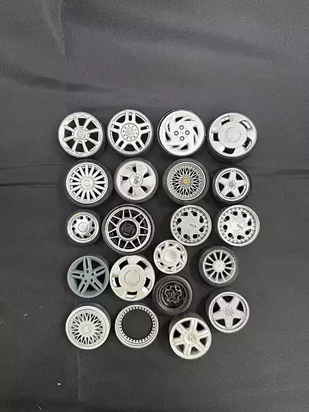 Wheels 1/18 Scale