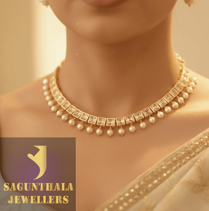 WHITE SQAURE STONE NECKLACE