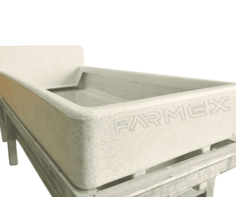 Automatic Drinker 450 Liter For Cattle-With Stand-Dip Galvanised