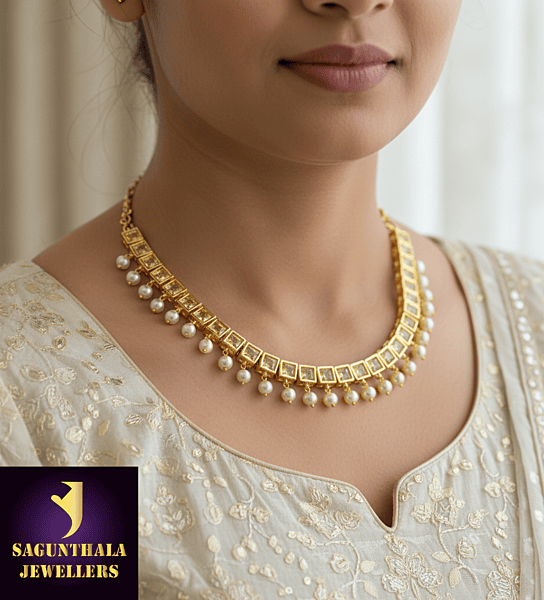 YELLOW SQUARE STONE NECKLACE