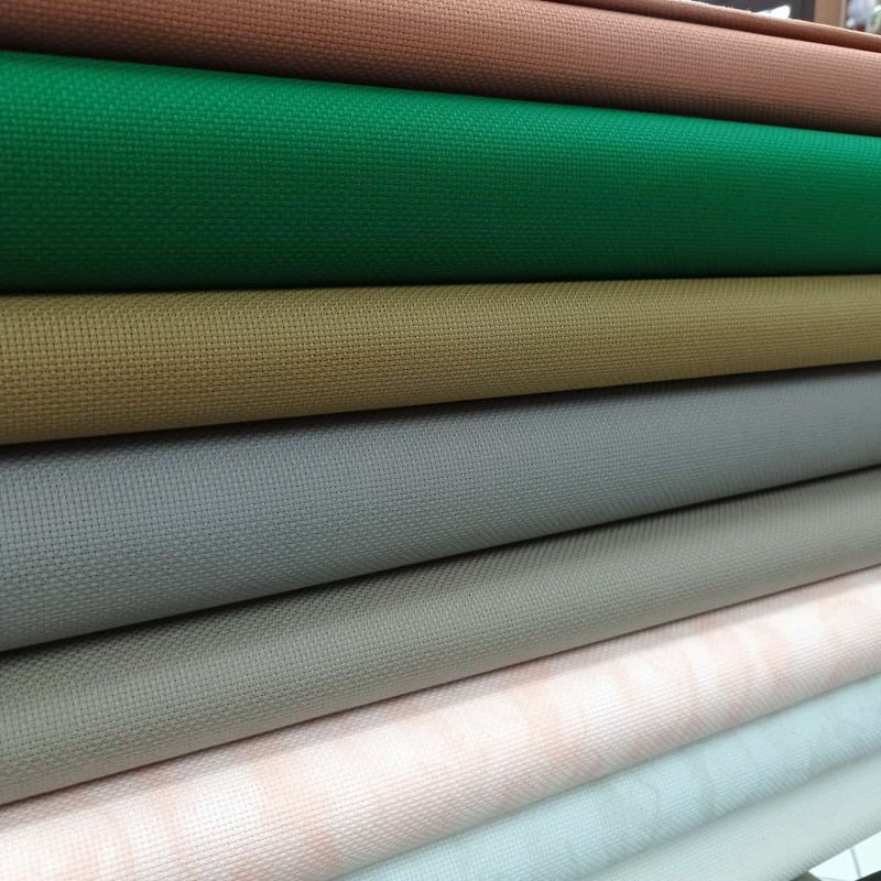 Zweigart - Tela Aida 55 fori (14ct.) alt. 110 cm, colorata Zweigart - Tela Aida 55 fori (14ct.) alt. 110 cm, colorata