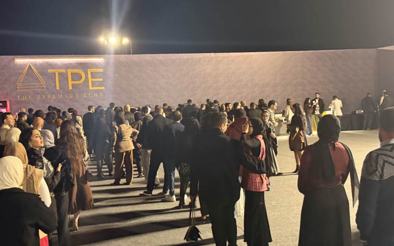 Crowd gathering around LOriental food and beverage kiosk at TPE